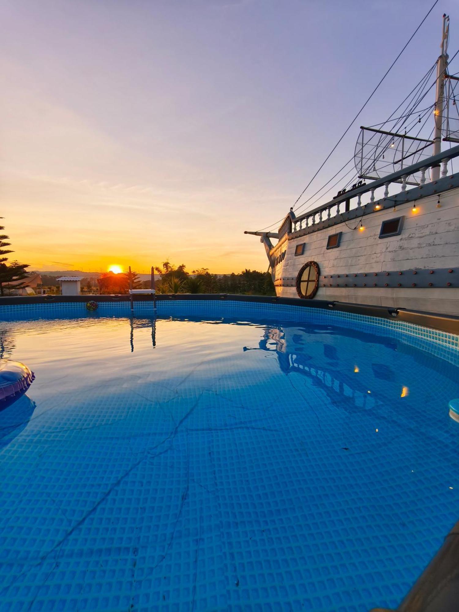 Boat And House Resort Khao Kho Eksteriør billede